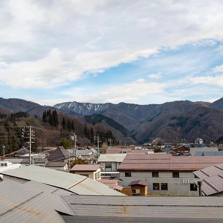 ホテル・ラ・モンターニュ・フルハタ 白馬村 エクステリア 写真